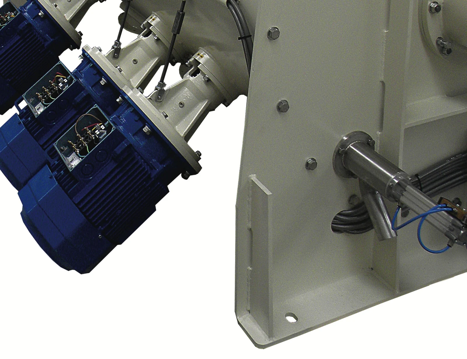 Dettaglio 2 del miscelatore industriale KB4PC02000ILD MC² — PRODUZIONE INTENSIVA DI ADESIVI E COLLANTI SPECIALI PER L’EDILIZIA.